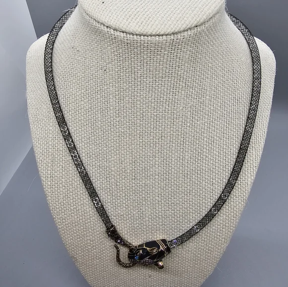 BETSEY JOHNSON SILVER CRYSTALS FILLED MESH TEAL PANTHER HEAD CHOKER NECKLACE - Picture 4 of 13